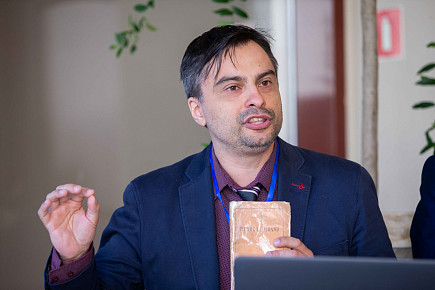 b4ccea80b301c852173f86011914d7ac.JPG